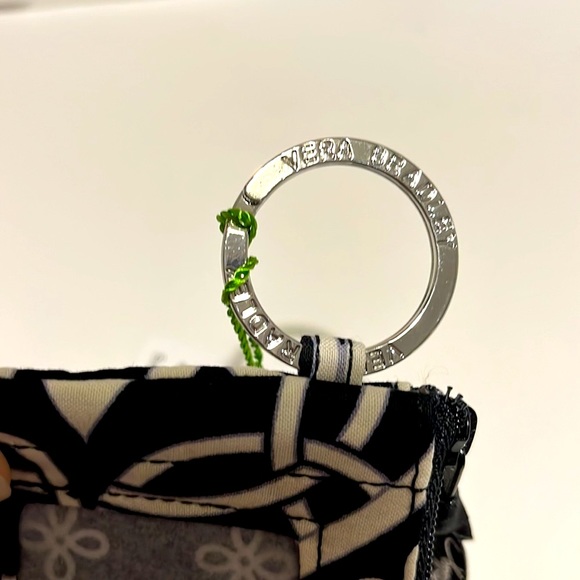 🖤NWT NEW Vera Bradley Zip Card Case Wristlet Wallet Concerto B&W Design Style🖤 - Picture 5 of 10